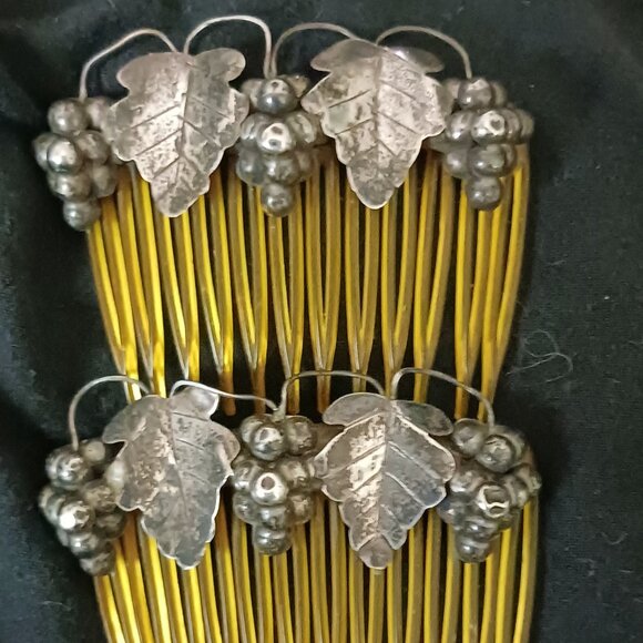 Vintage Art Deco Hair Combs